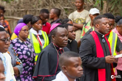 Chemin de la Croix Mgr Ndaka-12