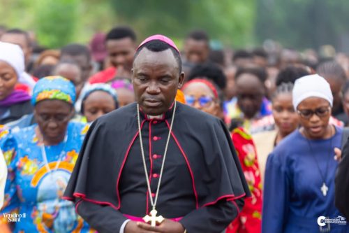 Chemin de la Croix Mgr Ndaka-31