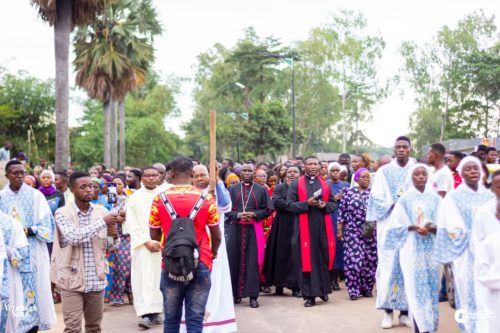 Chemin de la Croix Mgr Ndaka-47