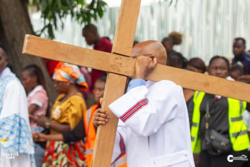 Chemin de la Croix Mgr Ndaka-49