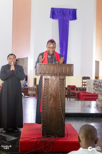 Chemin de la Croix Mgr Ndaka-8