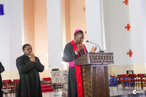 Chemin de la Croix Mgr Ndaka-9