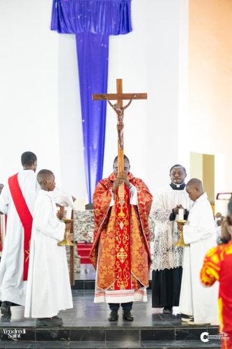 Mgr-Ndasa-Vendredi-03.04-11