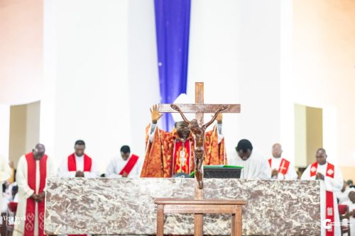 Mgr-Ndasa-Vendredi-03.04-5